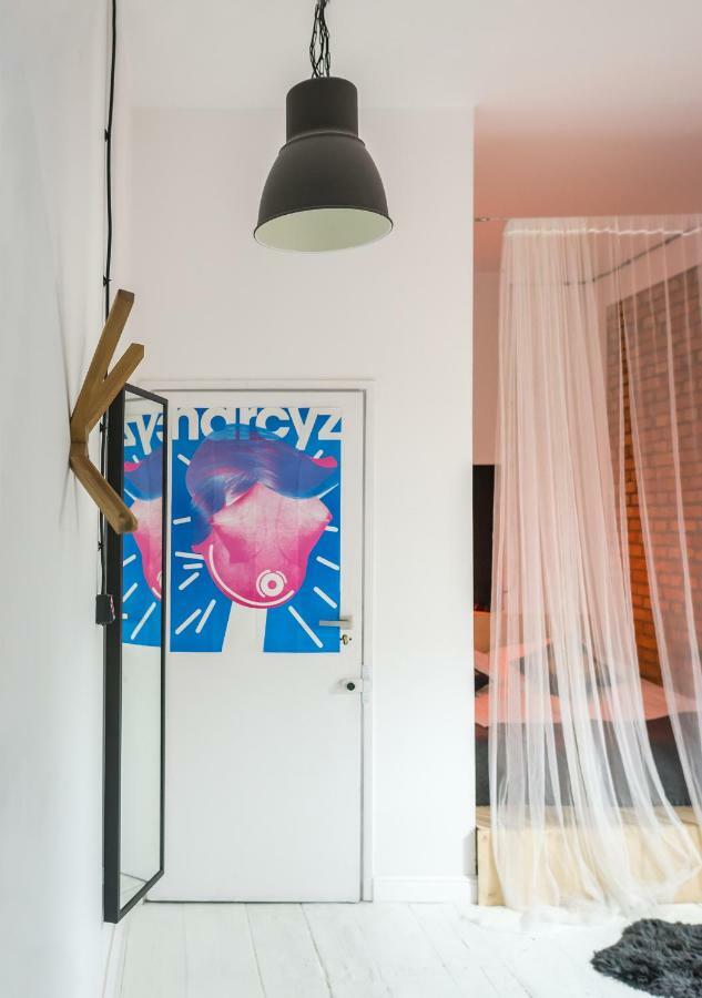 Loft Z Baldachimem Apartment Poznan Ngoại thất bức ảnh