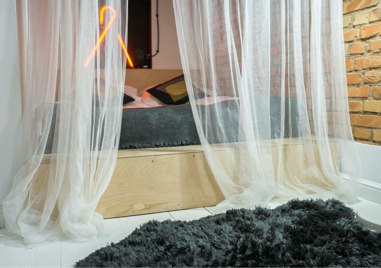 Loft Z Baldachimem Apartment Poznan Ngoại thất bức ảnh